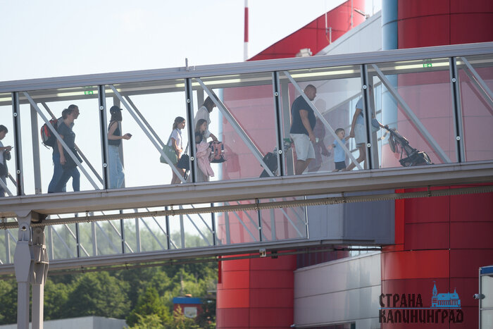 Рейсы задерживают десятками | Фото: Александр Мелехов