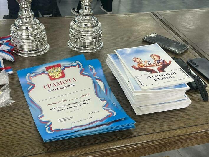 В Калининграде состоялся большой шахматный турнир: в тройку чемпионов вошёл 88-летний игрок - Новости Калининграда | Фото: «Клопс»