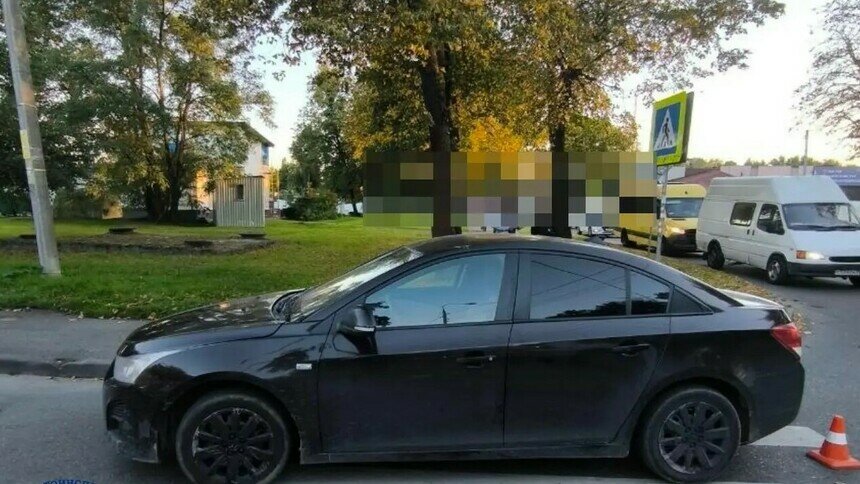 В Калининграде на пешеходном переходе сбили семью с младенцем в детской коляске   - Новости Калининграда | Фото: Госавтоинспекция Калининградской области