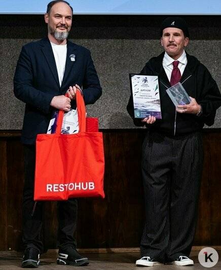 Дворник-щёголь из Калининграда, получивший медиапремию, поделился осенними образами (фото, видео)   - Новости Калининграда | Фото: Александр Подгорчук / «Клопс»