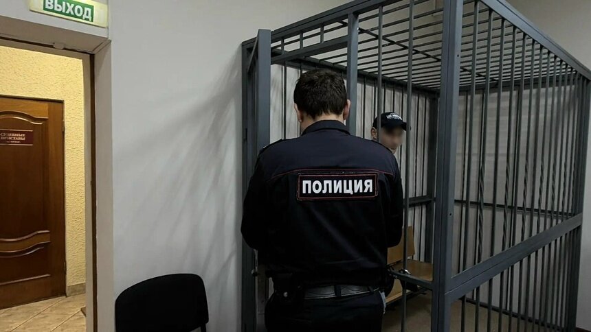Житель Голубево пошёл выгуливать пса и запустил цепочку жутких событий: ограбил незнакомца, сломал палец гаишнику - Новости Калининграда | Фото: сообщество Калининградского областного суда / «ВКонтакте»