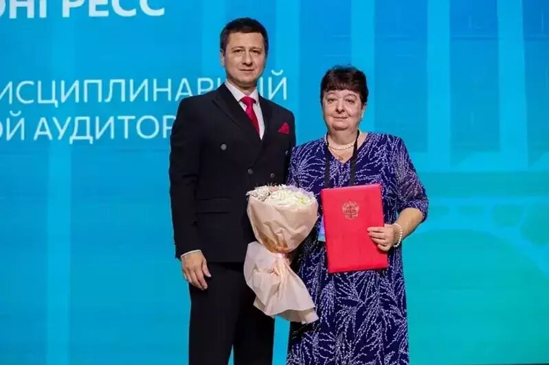 Лучших сотрудников мединститута БФУ им. И. Канта наградили | Фото: сайт БФУ им. И. Канта